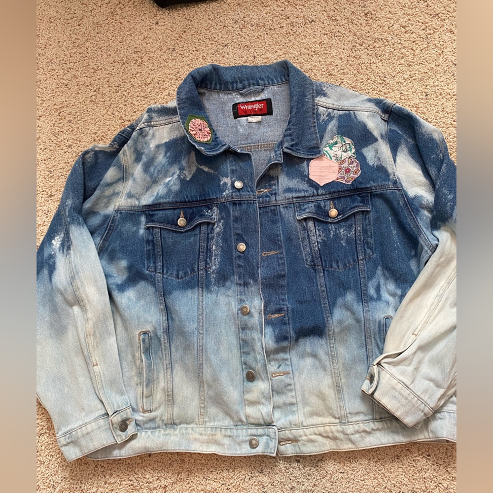 Wrangler Jean jacket with hand stitched detailing size 3XL